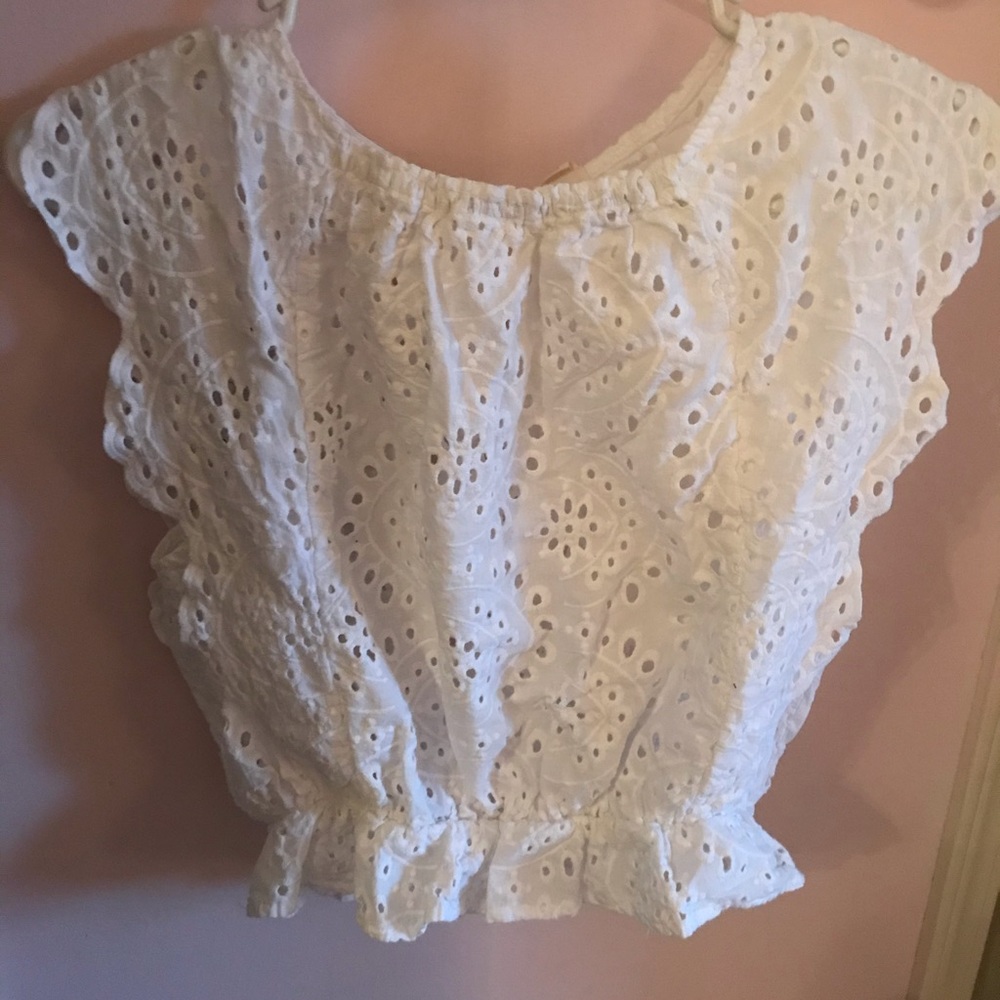 White eyelet top -PacSun
